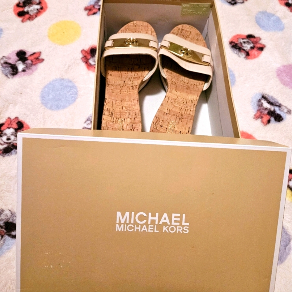 Michael Kors Beige Slide Sandals with Gold Accent